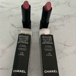 Chanel Rouge Allure Velvet Extreme Shade 118 - New